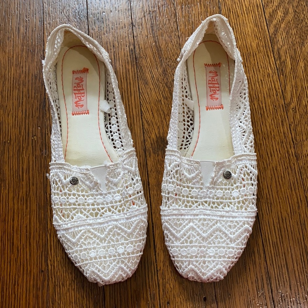 White lace slip ons